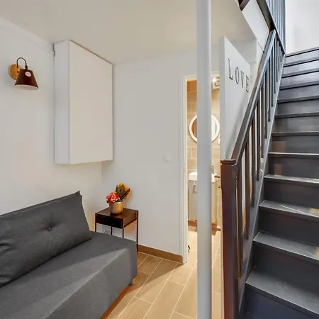 Apartment Loft In Heart Of Moulin Rouge Paris