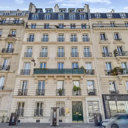 Loft In Heart Of Moulin Rouge Apartment Paris